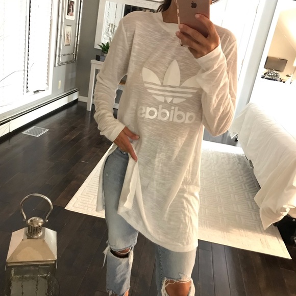 adidas Tops - Adidas NWT white long sleeve LONG T shirt  large